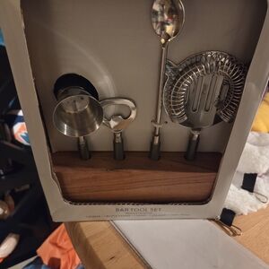 Better Homes And Gardens Silver Bar Tool Set with Wooden Base